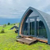 Chalet cosy en Aubrac, hotel a Nasbinals