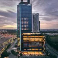 Courtyard by Marriott Setia Alam, hotel sa Setia Alam