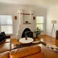 Courthouse Corner - Beautiful adobe, pet friendly, hotel in Marfa