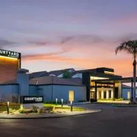Courtyard by Marriott Fresno, hotel en Fresno