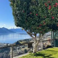 Casa Reto - Das Ferienhaus im Tessin, hotel v destinaci Gordola