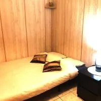 Chambre Cosy bien équipée proche RER aux Portes de Paris,斯坦的飯店