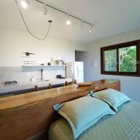 Studio &Aacute;gata - Praia do Silveira - Garopaba, hotel en Garopaba