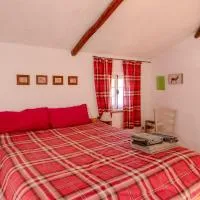Paradise La Tana, hotel u gradu 'Serina'