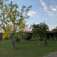 Caladium House - Entire Home or Private Room, ξενοδοχείο σε Mercedes
