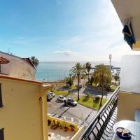Studio moderne climatis&eacute;, balcon et vue mer - FR-1-196-214, hotel i Menton