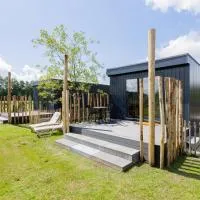 Tiny House met vlonder | 2 personen - Vakantiepark De Kremmer, hotell sihtkohas Gasselte