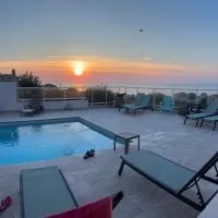La Giraglia – hotel w mieście Centuri