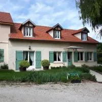 B&B Les Cistelles, hotell i Saint-Nicolas-lès-Cîteaux