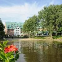 Chateau Vaudreuil, hotel a Vaudreuil-Dorion