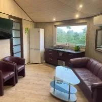 Feniksiukas – hotel w mieście Agluonėnai
