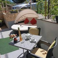 Guest House Helena close to Beach, hotel a Krk