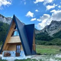 At the End of the World, hotell sihtkohas Andrijevica
