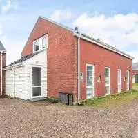 Viesnīca 4 star holiday home in Rømø-By Traum pilsētā Sønderby
