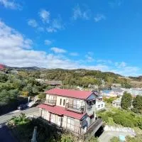 真鶴個室203ツイン 駅徒歩6分Atami Hakoneも近いゲストハウス真鶴, hotell i Manazuru