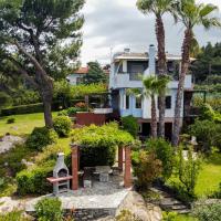 Waves of Serenity, Small Karidi, Vourvourou #FeelsLikeHome, hotel in Vourvourou