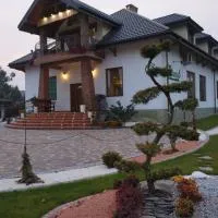 Dworek w Dawnej Szkole, hotel sa Sieradz