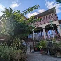 Le Zalifat, jardin tranquille - proche aéroport: Pamandzi şehrinde bir otel