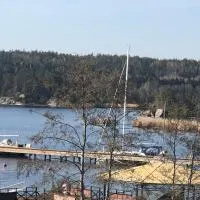 SeaView Havterassen، فندق في Blankaholm
