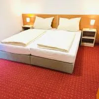 Hotel Am Weyerhof, hotel en Kerpen