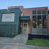 Hotel Plaza Pinto, hotel di Los Ángeles