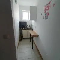 Garsoniera, hotel v mestu Ocniţa