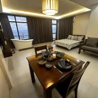 Couple Suite Batangas Private Tub and Sunset Balcony, hotel in Lobo