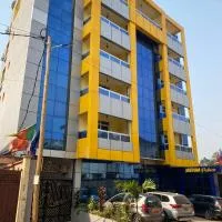 Résidence hôtelière MEDOM Palace, Bastos, hotel sa Yaoundé