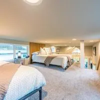 Rainforest Tiny Home Retreat Rustic Modern, hotel a Forks
