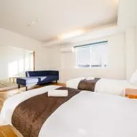 Blue Star Hotel, hotel u gradu Chikuni