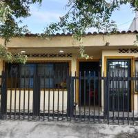 Casa Candido, cerca al CC Único y al Aeropuerto, hotel poblíž Letiště Benito Salas - NVA, Neiva