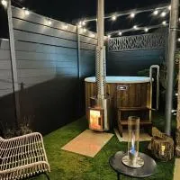 EX Cabane luxe spa privé détente animaux, hotel Saint-Laurent-dʼAndenay-ben