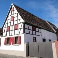 Ferienwohnung in charmantem Fachwerkhaus, hotel v destinácii Altrip