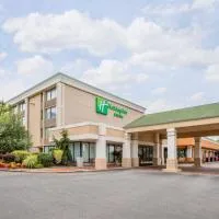 Holiday Inn & Suites Parsippany Fairfield by IHG, מלון בפרסיפני