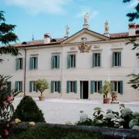Wine Relais Villa Cipolla Pieropan, hotel en Tregnago