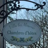Plassac में, होटल Villa Les Mimosas - 3 chambres d'hôtes