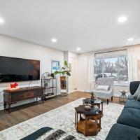 Luxury Escape, Sleeps 8,Game Room, Highland Heights, hotel poblíž Cuyahoga County - CGF, Highland Heights