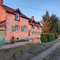 La petite maison de Chavroches - proche du Pal, hotel Chavroches városában