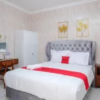 RedDoorz Syariah near Stasiun Gubeng 2, hotell i Surabaya