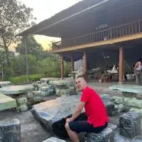 Fish Farm Homestay โรงแรมในYên Bái