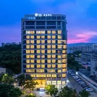 Hangzhou Tonglu Fuchun River Blossom Hill Hotel, hotel en Tonglu