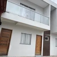 Quarto com banheiro privado em casa de família 15km de Belém,位于阿纳宁德瓦的酒店