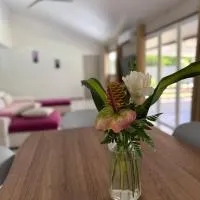 Fare Matahani，Huahine的飯店