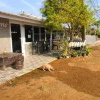 Blakeys' Home, hotel a Ban Kabok Wan