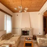 Fourlani's Apartments, hotelli kohteessa Amfilochía