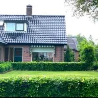 Holiday home Zwanesteijn، فندق في Heerde