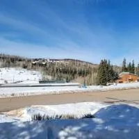 Cozy Retreat with Scenic Views- Prestige Vacations、ブライアン・ヘッドのホテル