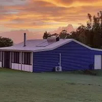 Sanctuary Hills Cottage, hotel a Takura