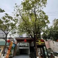 Bảo Ngọc Diamond Hotel 2, מלון בקאו באנג