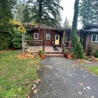 Oyster River Guest Room, Hotel in Campbell River